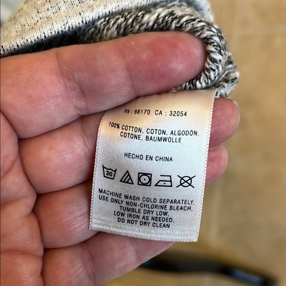 Anthropologie Chic Gray and White Knit Dress - Picture 11 of 11